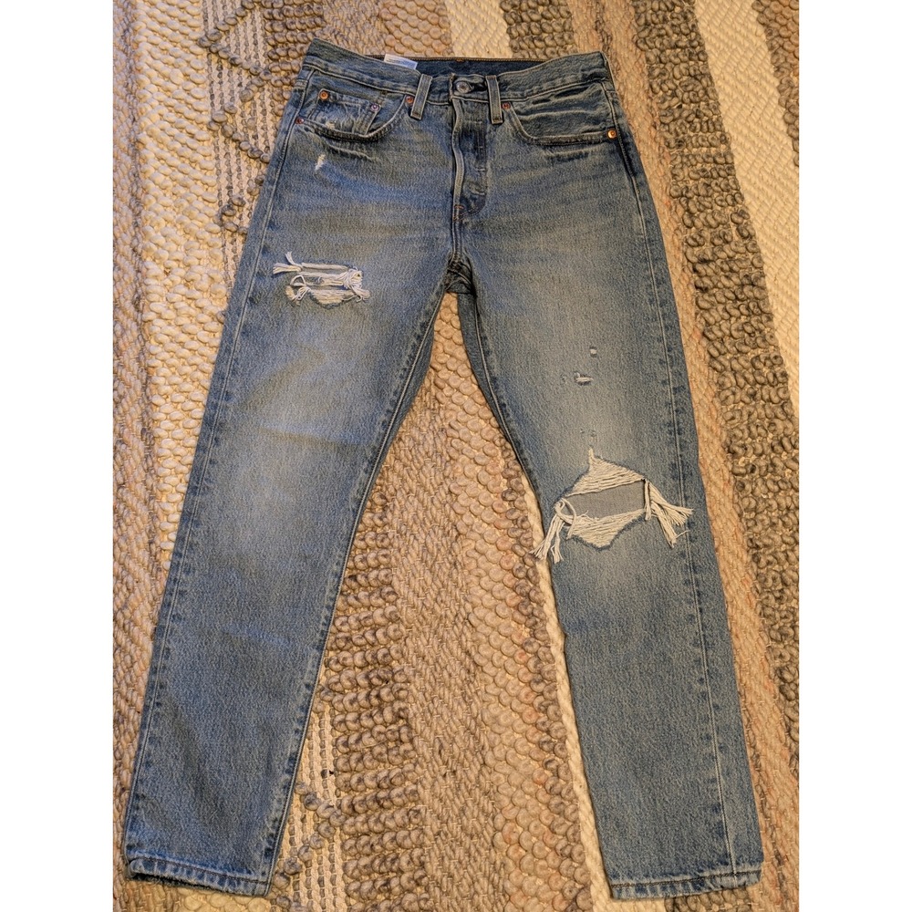 Levis 501 Jeans Light Wash Distressed Denim W26 L28 Womens